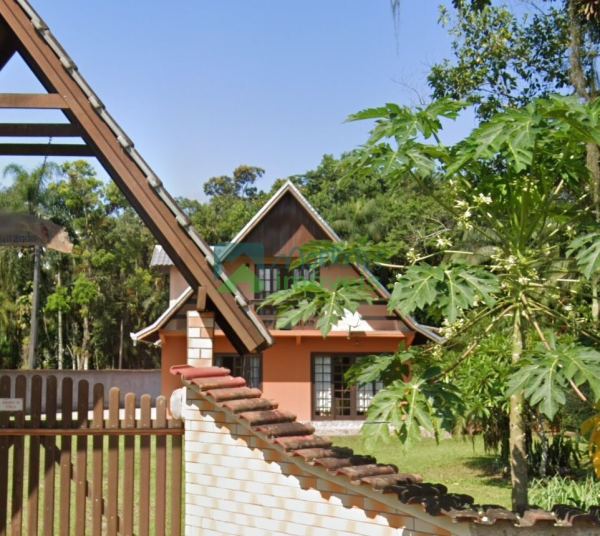 Casa Chalé em Vila das Palmeiras, Morretes/PR