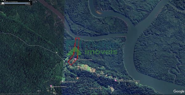 Chácara Pousada a Venda no Bairro Alto com 20.528,00m² com 6 q...