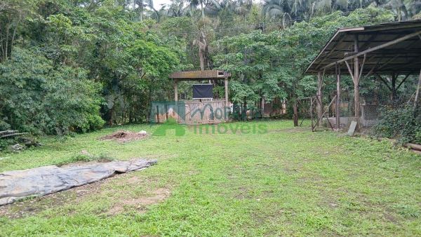 Chácara com Matricula no Sambaqui com 23.000m² casa e 4 tanque...