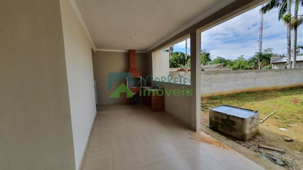 Casa no porto de Cima