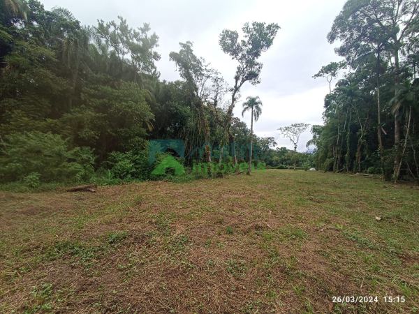 Terreno com 3682m² á venda no bairro de Barreiros em Morretes-PR