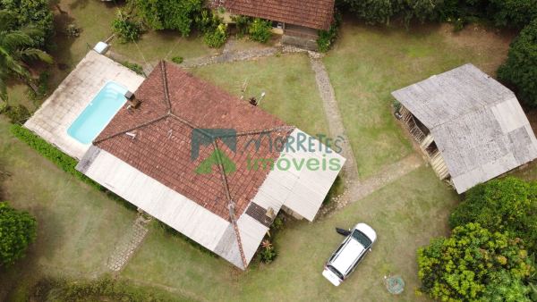 Chácara Sítio 8,4 hectares  com Casa , galpão, lago, salão de ...
