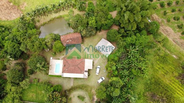 Chácara Sítio 8,4 hectares  com Casa , galpão, lago, salão de ...