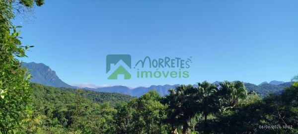  EXCELENTE CHÁCARA COM CASA, BARRACÃO E POMAR PRODUTIVO EM MOR...