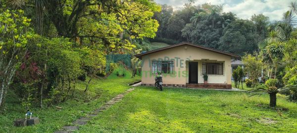 Chácara à venda, Rio Sagrado de Cima, com 12.260m² em MORRETESPR