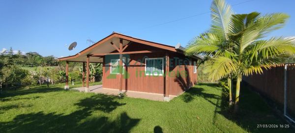 Casa Madeira em MorretesPR _ Localizada no bairro Cruz Alta.