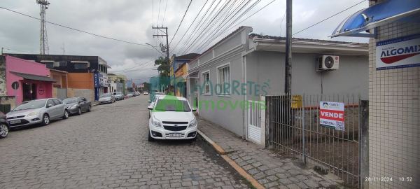 Casa de Madeira com Charme e Conforto em Morretes!