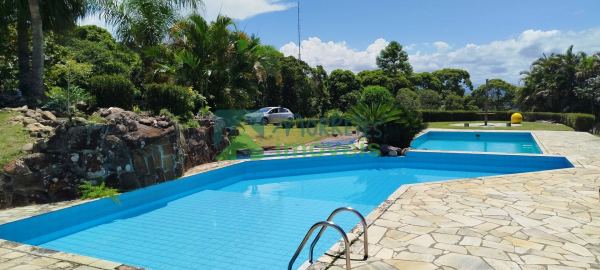 Terreno em condomínio fechado com 450m² acesso a piscinas e vi...