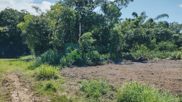 Terreno em Loteamento 420m² com alto valor de valorização área...