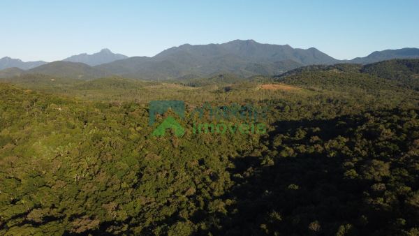 Área Rural Documentada com 150.480 m² em Meio à Natureza! Fác...