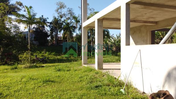 Chácara com Casa Maravilhosa em fase de acabamento de 250m² co...